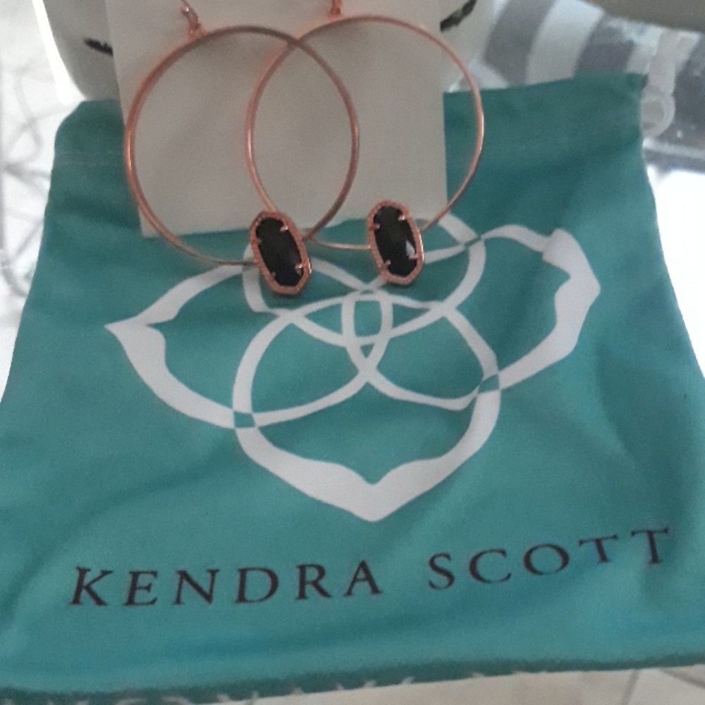 Kendra Scott real